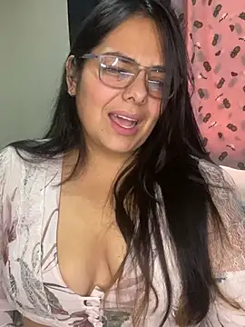 Snapshot of Bigbooty_sex chatting on July 12, 2026, 4:09 pm Bigbooty sex online show from July 12, 2026, 4:09 pm