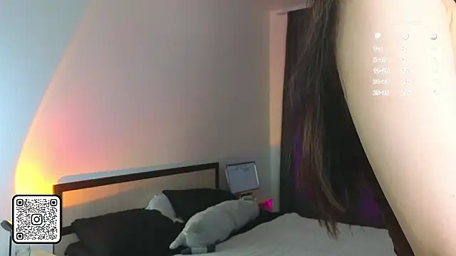 miaumiau Mia online show from February 15, 2026, 8:16 pm