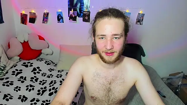 swiity room  online show from January 11, 2026, 4:12 pm