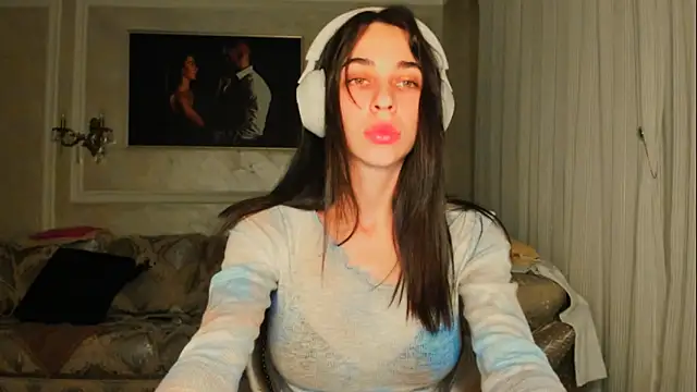 Snapshot of Judy__Hopps chatting on March 21, 2026, 5:05 pm Judy Hopps online show from March 21, 2026, 5:05 pm