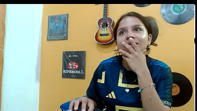 marcelasweet457 online show from January 10, 2026, 1:13 pm