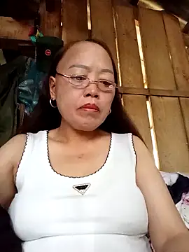 Agnes-baby online show from April 22, 2026, 2:58 am