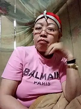 Snapshot of Agnes-baby chatting on May 2, 2026, 11:04 am Agnes-baby online show from May 2, 2026, 11:04 am