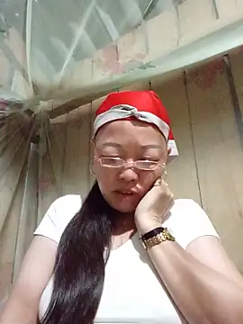 Snapshot of Agnes-baby chatting on May 12, 2026, 10:29 pm Agnes-baby online show from May 12, 2026, 10:29 pm