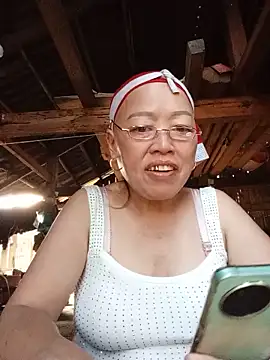 Snapshot of Agnes-baby chatting on May 16, 2026, 12:18 am Agnes-baby online show from May 16, 2026, 12:18 am