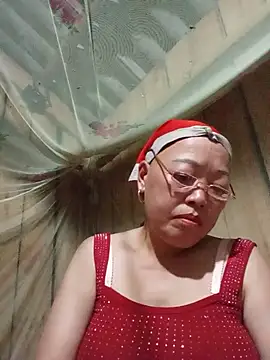 Snapshot of Agnes-baby chatting on May 26, 2026, 2:57 pm Agnes-baby online show from May 26, 2026, 2:57 pm