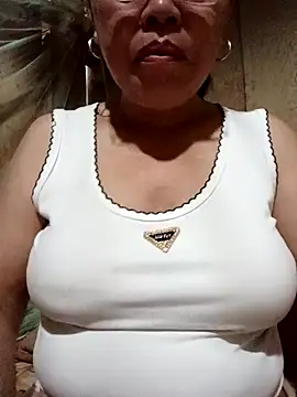 Snapshot of Agnes-baby chatting on June 6, 2026, 10:36 pm Agnes-baby online show from June 6, 2026, 10:36 pm