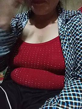 Snapshot of Agnes-baby chatting on June 9, 2026, 2:50 pm Agnes-baby online show from June 9, 2026, 2:50 pm