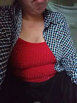 Snapshot of Agnes-baby chatting on June 10, 2026, 3:07 am Agnes-baby online show from June 10, 2026, 3:07 am