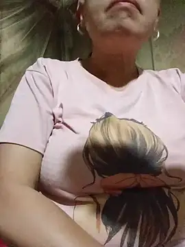Snapshot of Agnes-baby chatting on June 11, 2026, 10:19 pm Agnes-baby online show from June 11, 2026, 10:19 pm