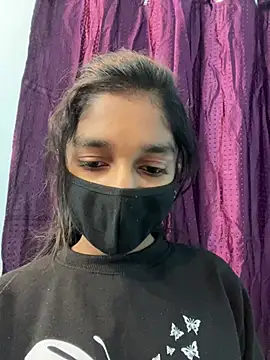 HotxAnamika online show from February 7, 2026, 9:57 am