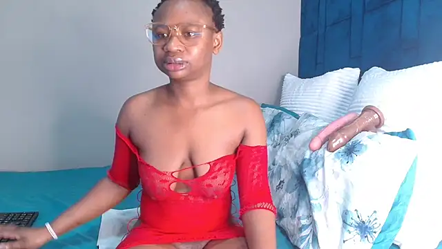 Sweetjuicyclitoris online show from June 24, 2026, 5:28 am