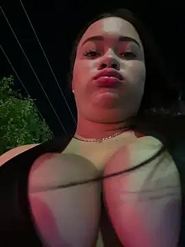 Snapshot of Datoka_adrenaline chatting on June 21, 2026, 1:30 am Datoka adrenaline online show from June 21, 2026, 1:30 am