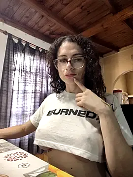 Nanucurlyxx online show from March 30, 2026, 7:15 pm