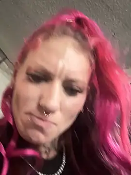 ViironiikaHostiile online show from March 19, 2026, 4:38 am