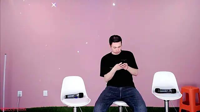 w-lucky online show from March 7, 2026, 1:52 pm