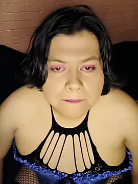 vannesa vladivo online show from May 22, 2026, 5:36 am