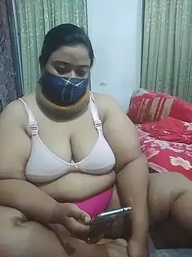 momo loves online show from March 11, 2026, 6:36 pm