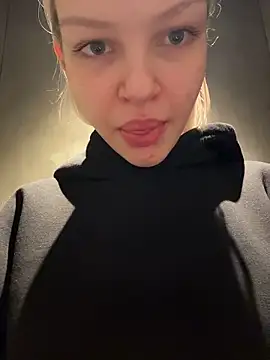 AshleyMur online show from February 28, 2026, 5:30 am