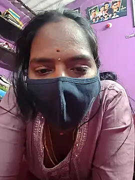 Tamil Hot Divya online show from February 20, 2026, 9:10 am