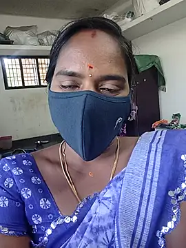 Tamil Hot Divya online show from March 12, 2026, 10:54 am