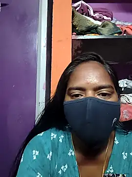 Tamil Hot Divya online show from March 16, 2026, 11:42 pm