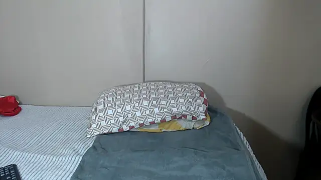 ExtraDoll online show from February 1, 2026, 6:34 am