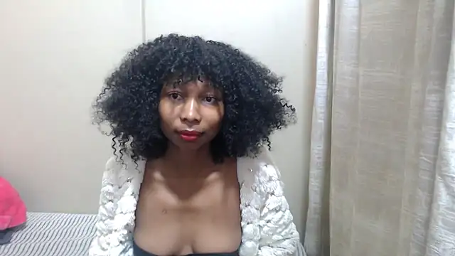 Snapshot of ExtraDoll chatting on May 20, 2026, 6:08 am ExtraDoll online show from May 20, 2026, 6:08 am