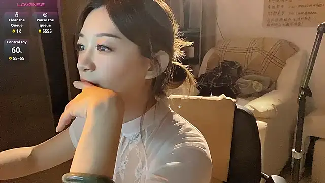 Xiaojuzi- online show from April 26, 2026, 1:31 pm