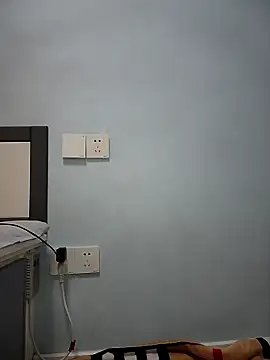 tinKKKKKKL online show from March 7, 2026, 5:26 am