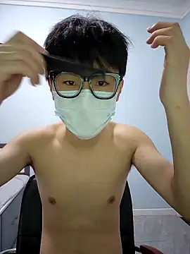 tinKKKKKKL online show from April 25, 2026, 11:35 am