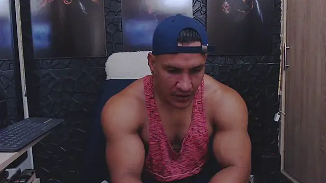 Snapshot of viktor_herrera chatting on May 16, 2026, 4:39 pm viktor herrera online show from May 16, 2026, 4:39 pm