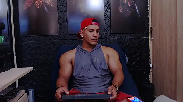 Snapshot of viktor_herrera chatting on June 23, 2026, 3:21 pm viktor herrera online show from June 23, 2026, 3:21 pm