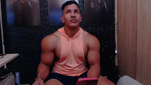 Snapshot of viktor_herrera chatting on June 26, 2026, 1:37 pm viktor herrera online show from June 26, 2026, 1:37 pm