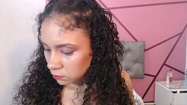 Little18Doll online show from May 23, 2026, 9:08 pm