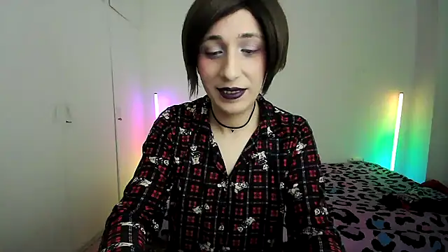 HoneyValentine online show from February 7, 2026, 8:45 pm