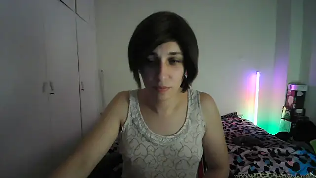 Snapshot of HoneyValentine chatting on June 14, 2026, 7:38 pm HoneyValentine online show from June 14, 2026, 7:38 pm