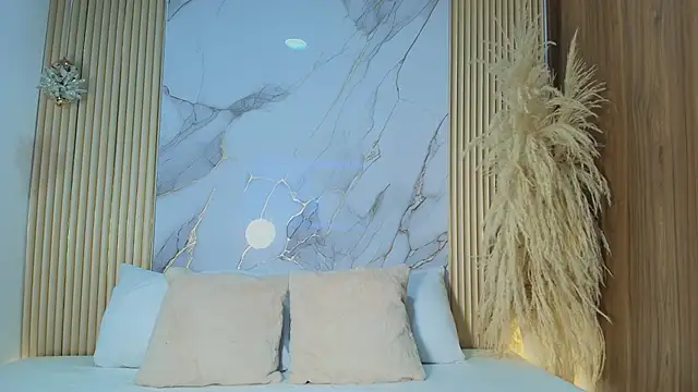 Meghanparker01 online show from March 7, 2026, 11:02 pm