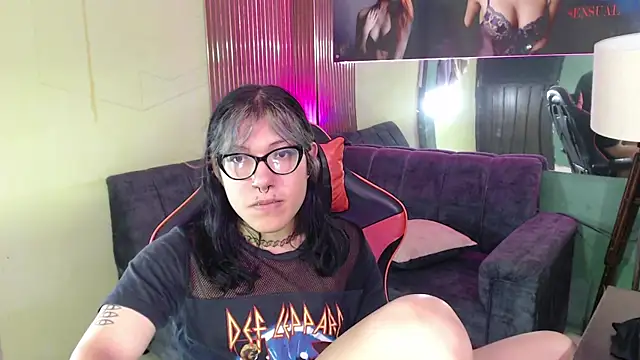 Snapshot of lilith_ayanami chatting on May 4, 2026, 11:28 am lilith ayanami online show from May 4, 2026, 11:28 am