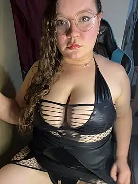 ParejaSutra69 online show from April 23, 2026, 3:52 am