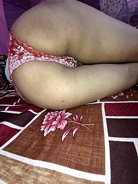 Snapshot of savitaxbhabhi chatting on June 13, 2026, 5:44 pm savitaxbhabhi online show from June 13, 2026, 5:44 pm