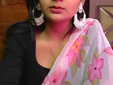 sweet riyaaa online show from April 28, 2026, 4:50 am
