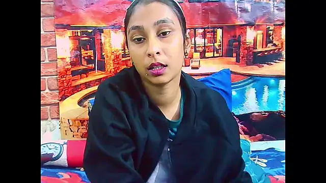 IndianSexyButt online show from June 12, 2026, 5:39 am