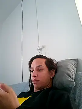 Snapshot of ofjuliaa chatting on May 10, 2026, 8:14 pm ofjuliaa online show from May 10, 2026, 8:14 pm