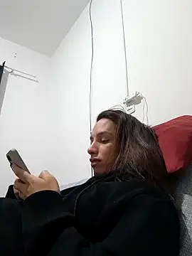 Snapshot of ofjuliaa chatting on June 24, 2026, 9:14 pm ofjuliaa online show from June 24, 2026, 9:14 pm