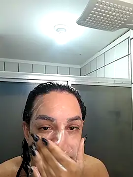 Snapshot of ofjuliaa chatting on June 29, 2026, 4:18 pm ofjuliaa online show from June 29, 2026, 4:18 pm