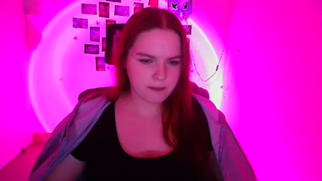 Kitty Mia Kitty online show from February 6, 2026, 12:41 pm