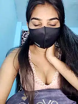babydoll7172 online show from February 27, 2026, 10:15 am