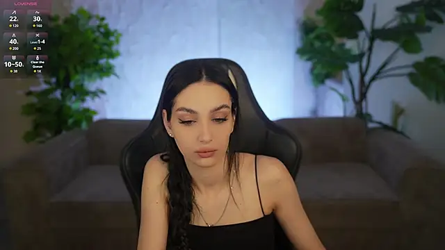 Snapshot of Mila_Rose054 chatting on May 13, 2026, 2:53 am Mila Rose054 online show from May 13, 2026, 2:53 am