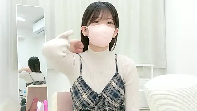 yuruchan  online show from March 16, 2026, 7:56 am